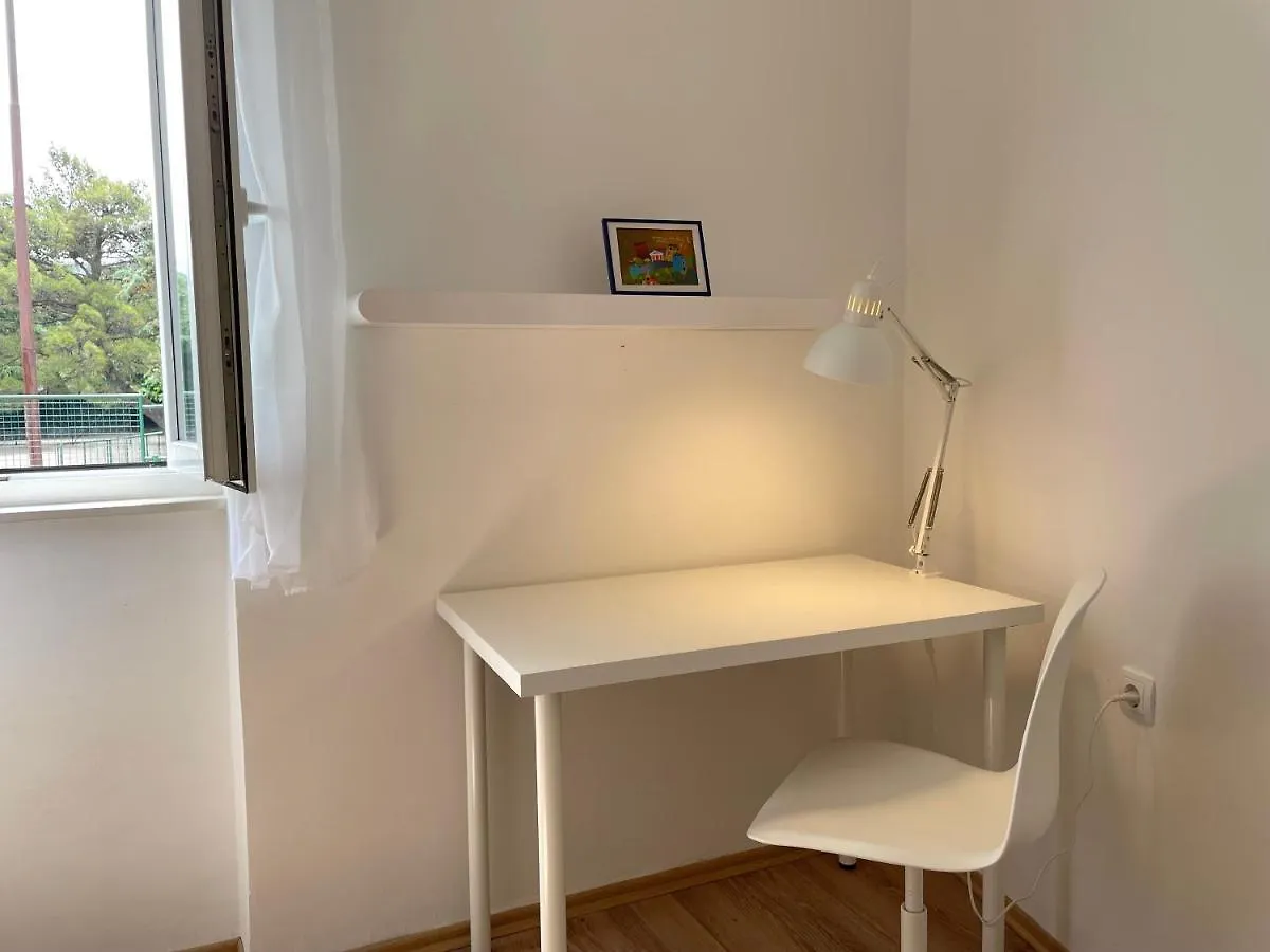Modern Apartment In The Old Part Of Town Rijeka
