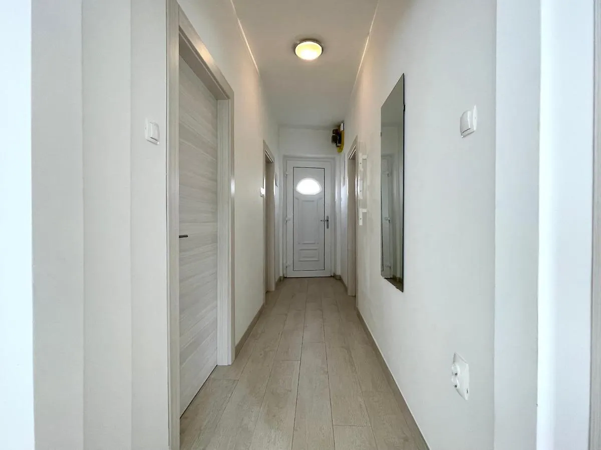 Modern Apartment In The Old Part Of Town Rijeka